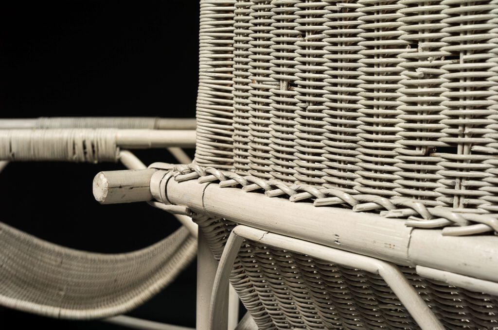 Transat (Lehnstuhl) | Rattan und Bambus, weiß lackiert | ca. 1929 | © Collection Alexandre De Vos, Paris