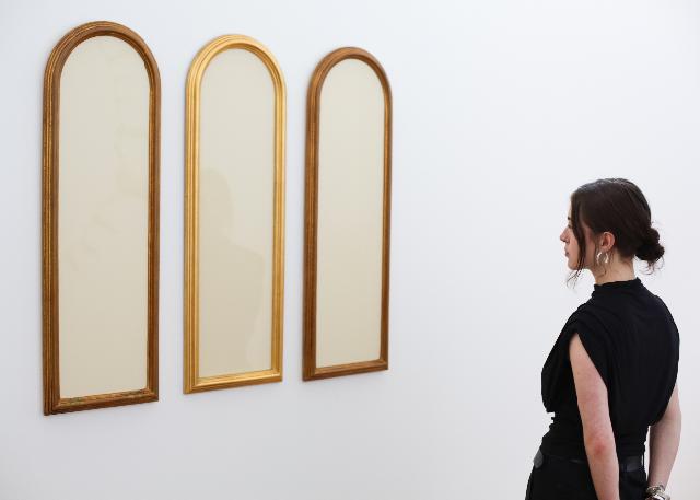 Michael Volkmer, Blinde Spiegel, 2026; Foto: Eric Carstensen; © VG Bild-Kunst, Bonn 2026